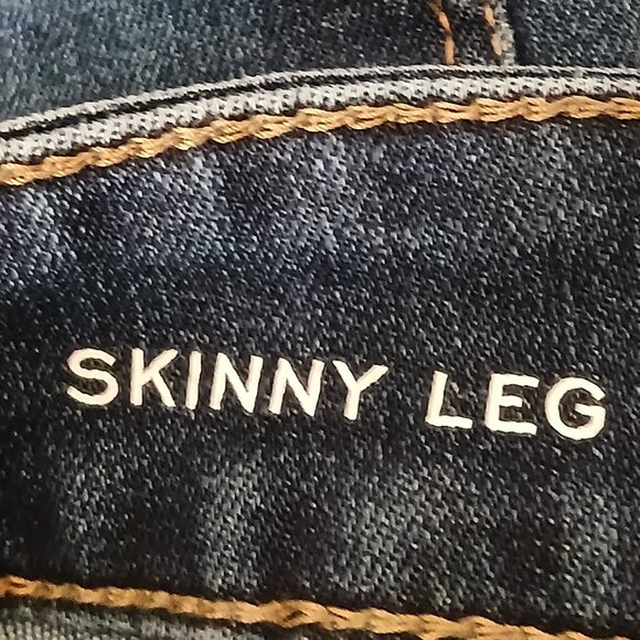 St Johns Bay Jeans Size 12 Skinny Ankle Mid Rise Blue Denim Stretch - Picture 7 of 10